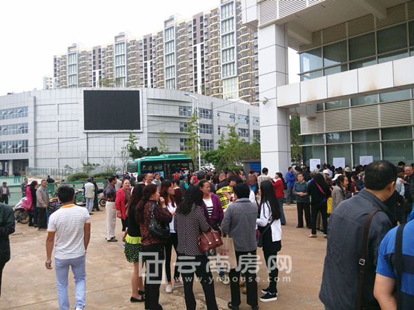 蓮花池國際商貿(mào)城回遷房現(xiàn)場 蓮花池國際商貿(mào)城回遷房現(xiàn)場