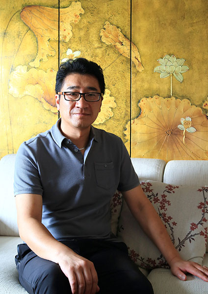 易百裝飾(新加坡)集團公司昆明分公司總經理李京陽 易百裝飾(新加坡)集團公司昆明分公司總經理李京陽