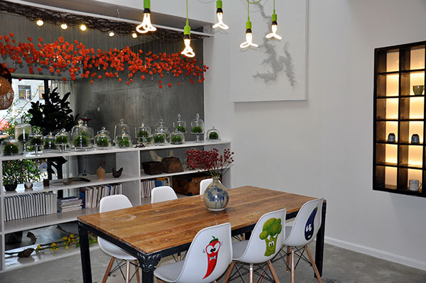 昆明驢印同 德 極 少 墅餐區 昆明驢印同 德 極 少 墅餐區