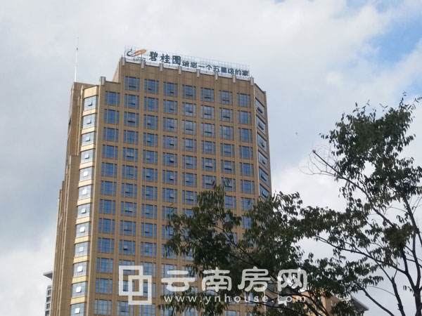 千 益 豐集團總部大廈招牌都換了 千 益 豐集團總部大廈招牌都換了