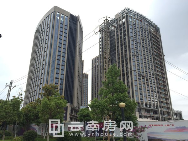 置信銀河廣場實(shí)景 置信銀河廣場實(shí)景