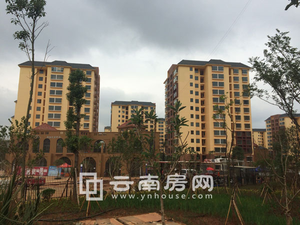 位于昆明長水國際機場飛行區東南側的長水航城 位于昆明長水國際機場飛行區東南側的長水航城