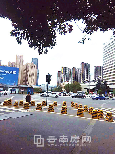 博泰城十字路口 博泰城十字路口