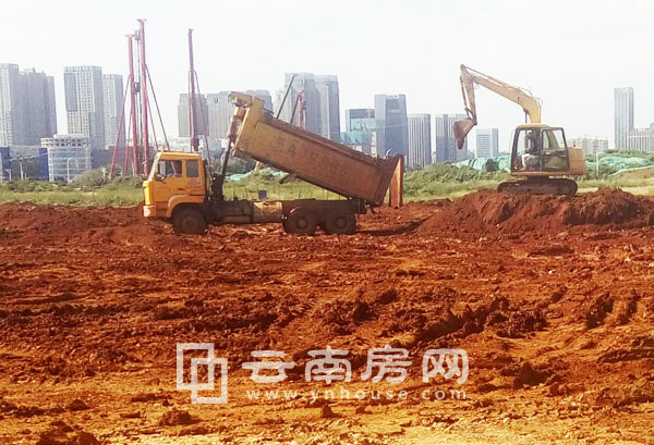 孔雀鎮(zhèn)項(xiàng)目現(xiàn)場(chǎng) 孔雀鎮(zhèn)項(xiàng)目現(xiàn)場(chǎng)