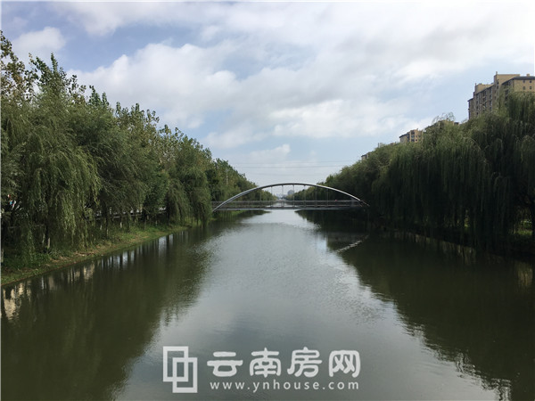 河畔俊園旁寶象河 河畔俊園旁寶象河