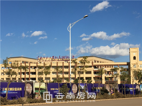 融創春風十里配建的云南師范大學附屬融創小學 融創春風十里配建的云南師范大學附屬融創小學