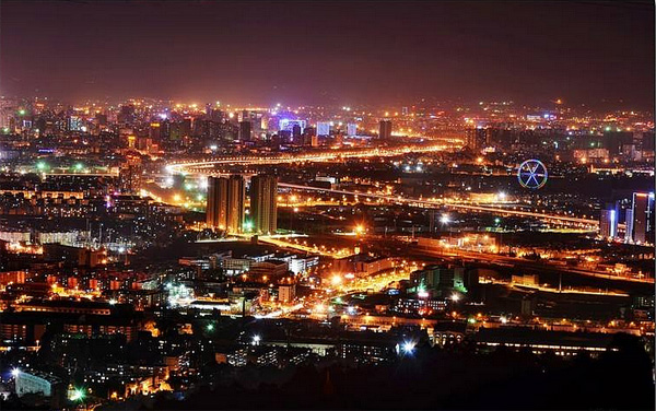 昆明西城華燈初上 昆明西城華燈初上