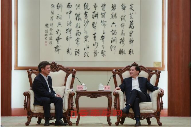 云南省委書記陳豪在昆會見融創中國董事會主席孫宏斌一行 云南省委書記陳豪在昆會見融創中國董事會主席孫宏斌一行