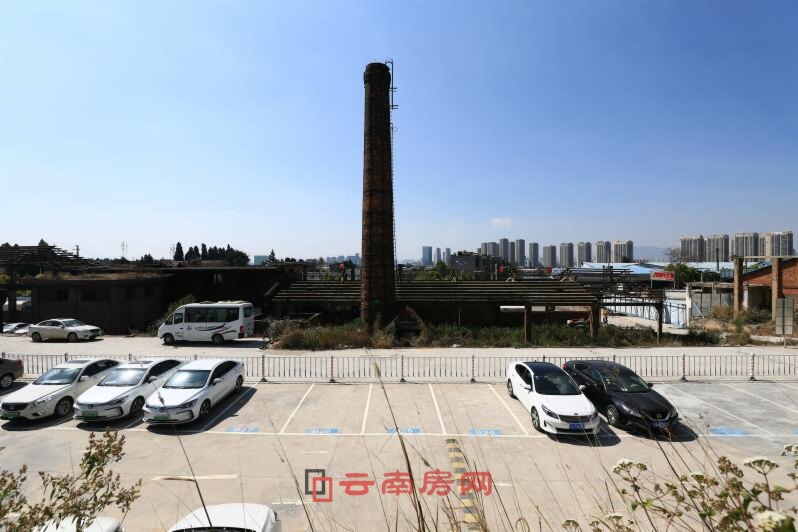 涼亭軋鋼廠現(xiàn)狀(圖/宋全福) 涼亭軋鋼廠現(xiàn)狀(圖/宋全福)