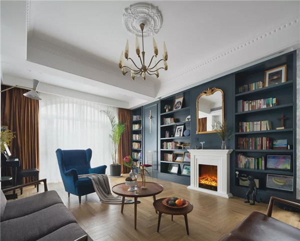 一家四口住310平頂層洋房 星空花園讓人羨慕哭 一家四口住310平頂層洋房 星空花園讓人羨慕哭