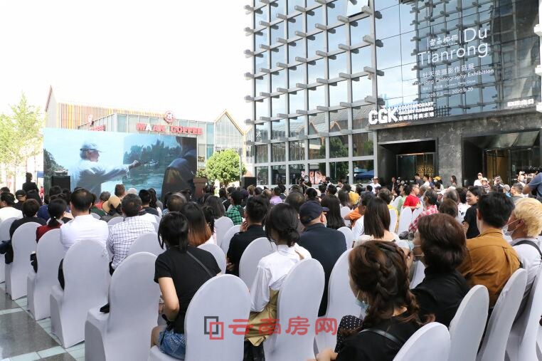 冠江集團(tuán)聯(lián)手中央美術(shù)學(xué)院 冠江集團(tuán)聯(lián)手中央美術(shù)學(xué)院