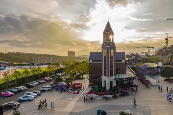 金地自在城營銷中心開放!攜樸樹帶來自在音樂節 金地自在城營銷中心開放!攜樸樹帶來自在音樂節