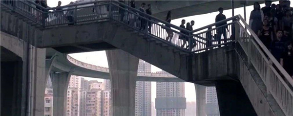 為什么國產懸疑片都喜歡在重慶拍? 為什么國產懸疑片都喜歡在重慶拍?