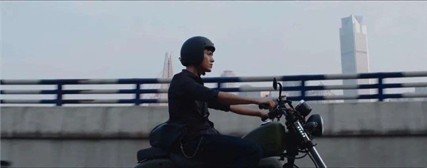 為什么國產懸疑片都喜歡在重慶拍? 為什么國產懸疑片都喜歡在重慶拍?