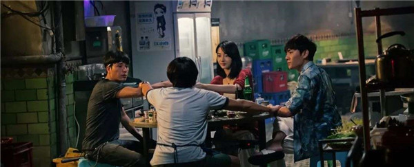 為什么國產懸疑片都喜歡在重慶拍? 為什么國產懸疑片都喜歡在重慶拍?