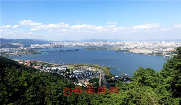 昆明擬花4年時間重新打造西山,最醒目項目又是個康養小鎮 昆明擬花4年時間重新打造西山,最醒目項目又是個康養小鎮