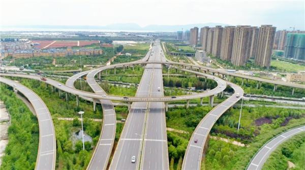 周家村收費站改擴建、河尾村立交新增滇池路匝道下月開工 周家村收費站改擴建、河尾村立交新增滇池路匝道下月開工