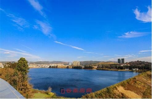 項目北側的東白沙河水庫 項目北側的東白沙河水庫