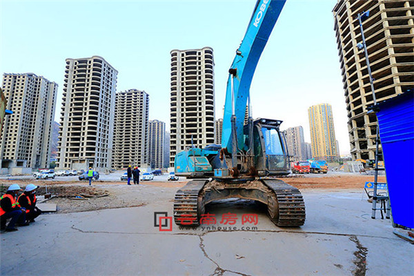 全國罕見:昆明擬整體拆除15棟高層爛尾樓 已開始風險評估 全國罕見:昆明擬整體拆除15棟高層爛尾樓 已開始風險評估