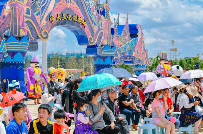 五一狂歡,嗨翻全城!皇家馬戲嘉年華空降昆明恒大文化旅游城 五一狂歡,嗨翻全城!皇家馬戲嘉年華空降昆明恒大文化旅游城