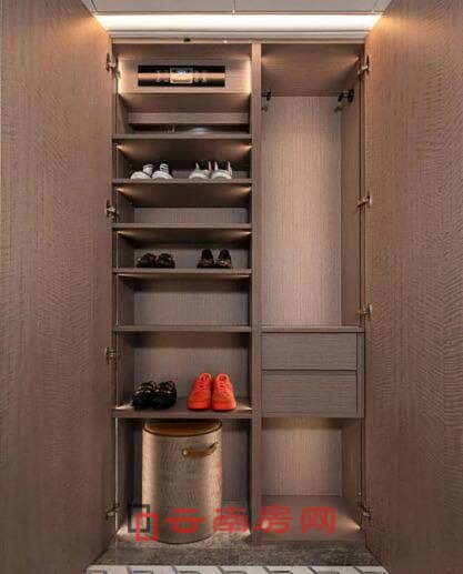 A1戶型鞋柜實(shí)景 A1戶型鞋柜實(shí)景