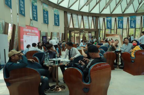 昆明恒大云報華府,品牌保障,75折置家南央府院 昆明恒大云報華府,品牌保障,75折置家南央府院