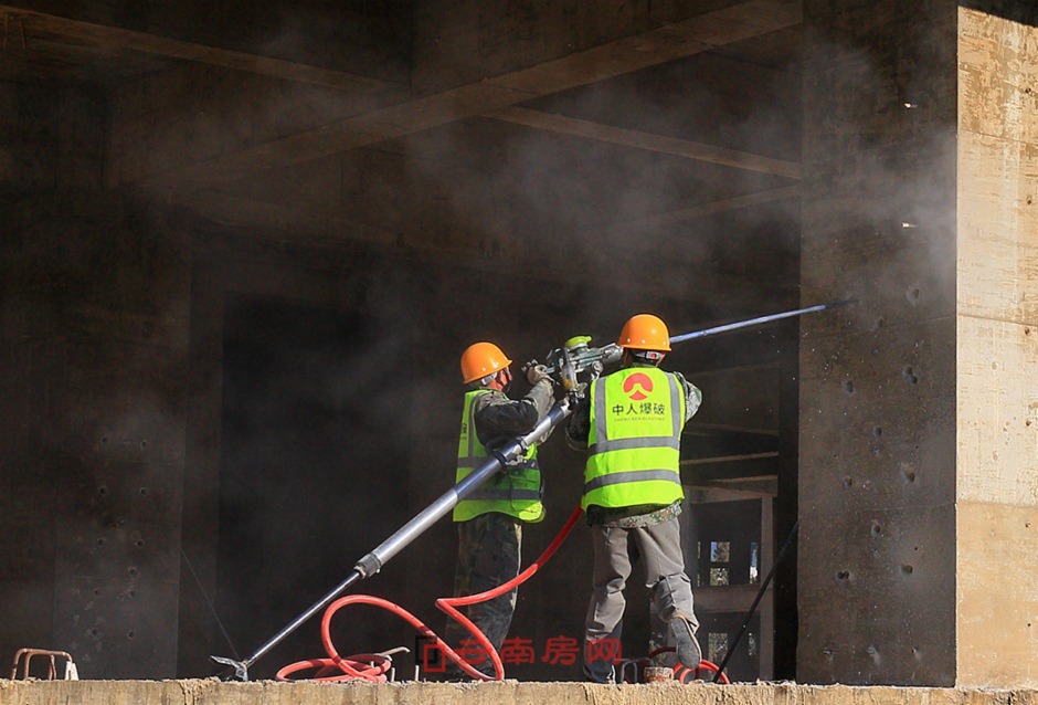 ǳǶڬFʩˆTbС˱ơ֘