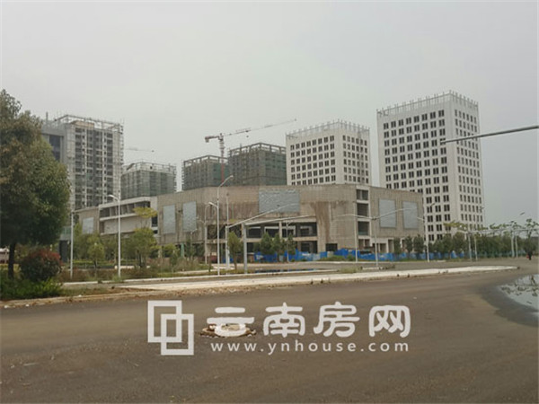 奧宸地產破產案久拖不決,呈貢中央廣場業主正在醞釀自救 奧宸地產破產案久拖不決,呈貢中央廣場業主正在醞釀自救