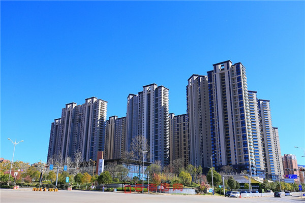 昆明有10多個樓盤實現(xiàn)“買房即交證”,樓市兩大趨勢已難逆轉(zhuǎn) 昆明有10多個樓盤實現(xiàn)“買房即交證”,樓市兩大趨勢已難逆轉(zhuǎn)