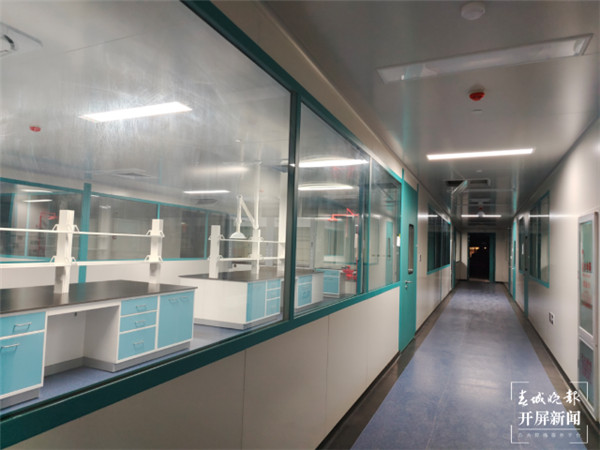 打造疫苗產(chǎn)業(yè)聚集區(qū)!云南疫苗實(shí)驗(yàn)室獲批籌建. 打造疫苗產(chǎn)業(yè)聚集區(qū)!云南疫苗實(shí)驗(yàn)室獲批籌建.