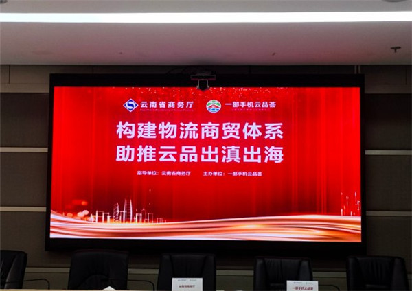 3月15日,春城晚報-開屏新聞記者從中國鐵路昆明局集團有限公司獲悉,3月16日起,大理火車站停用現有站房,將在原址進行重建。建設期間,旅客可從現有站房東側270米處的過渡站房進站乘車 3月15日,春城晚報-開屏新聞記者從中國鐵路昆明局集團有限公司獲悉,3月16日起,大理火車站停用現有站房,將在原址進行重建。建設期間,旅客可從現有站房東側270米處的過渡站房進站乘車