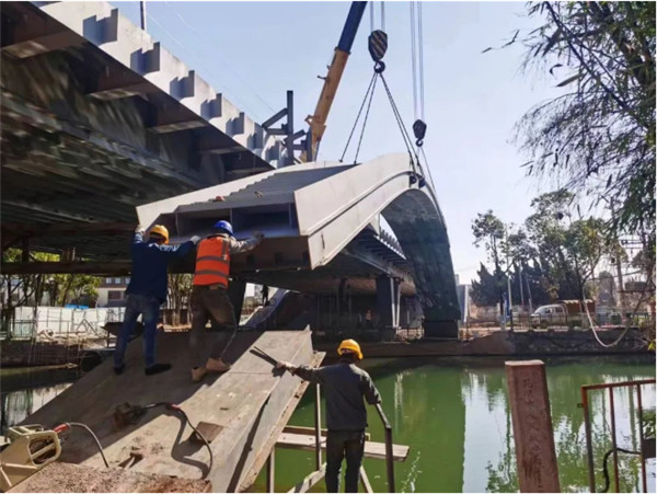 大觀河朝云橋計劃5月完工 大觀河朝云橋計劃5月完工