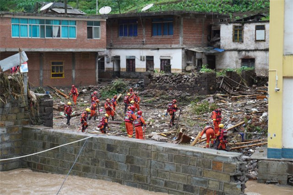 突發!昭通彝良持續暴雨引發山洪,3人不幸遇難、1人失聯 突發!昭通彝良持續暴雨引發山洪,3人不幸遇難、1人失聯