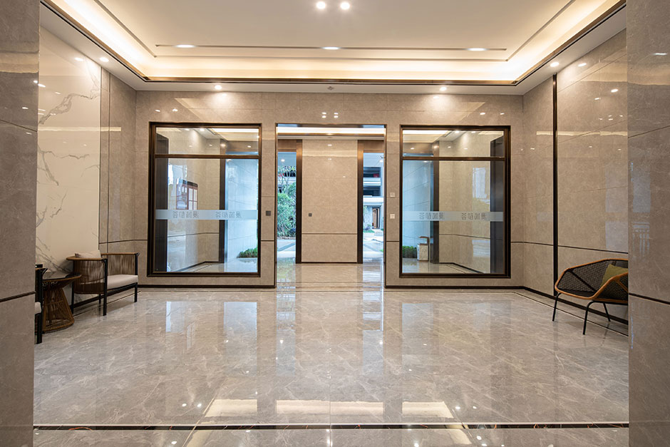 鵬欣漫城都薈二期一樓入戶大堂實(shí)景 鵬欣漫城都薈二期一樓入戶大堂實(shí)景