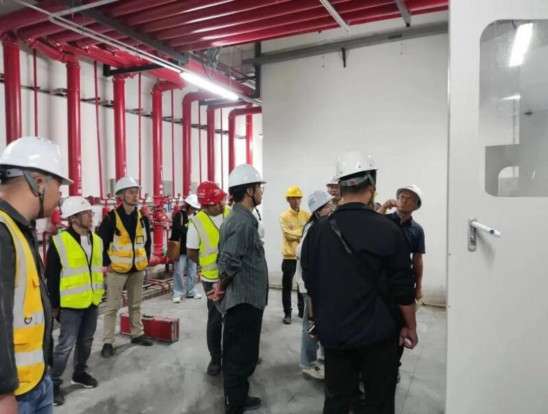 8月31日,昆明鼓樓大廈改造工程通過消防驗收(圖源中交一公局四公司官微) 8月31日,昆明鼓樓大廈改造工程通過消防驗收(圖源中交一公局四公司官微)