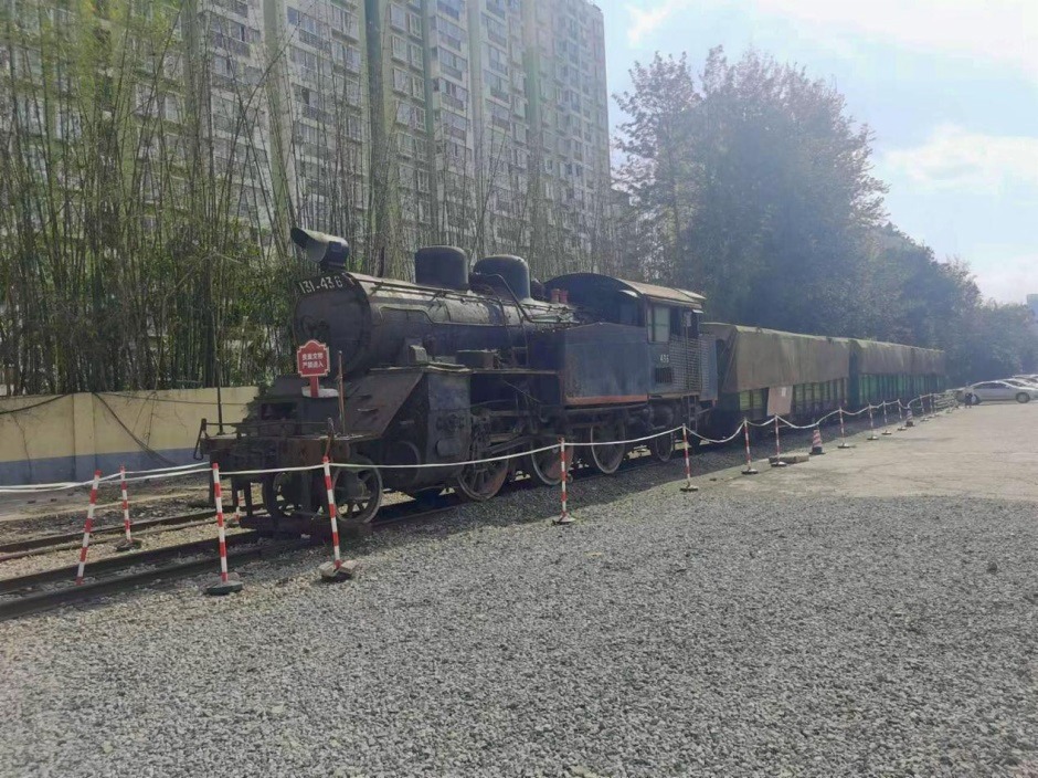 米軌麻園站停放的老火車 米軌麻園站停放的老火車