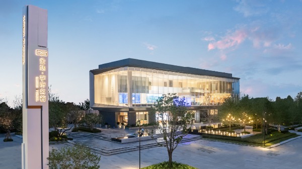 db030f2bd17d26cde6a8adcdb7c2f95b