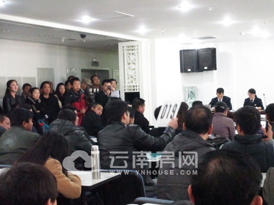 堅定不移的昆明支持者 堅定不移的昆明支持者