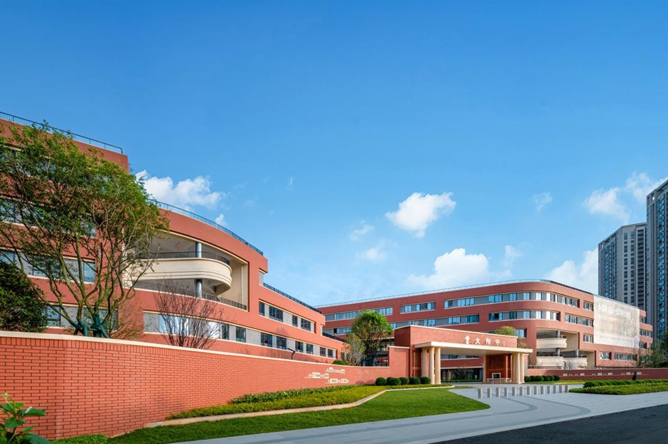 云大附中西山學校 云大附中西山學校