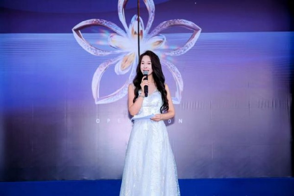 95335a8f63aed29ecbab5c3472bc8c0