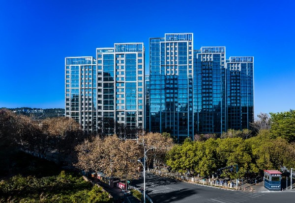 96b094c7f635d21e9e570d7427239ff4_