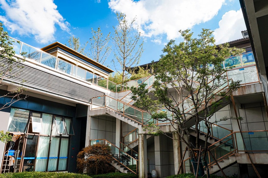 9^@ʬFж೬ֵ