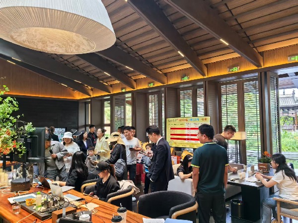 0e8045f3dd01863fdc466a7781a06168