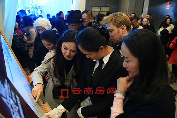 к2016ģC(jing)ʢ֮ҹDƬ11